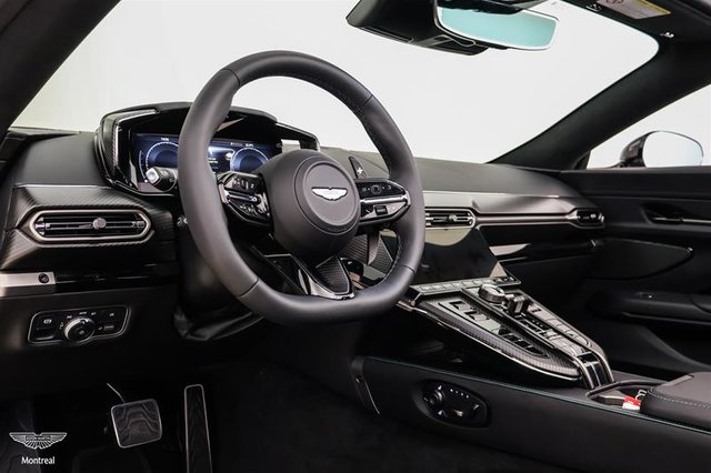 2026 Aston Martin Vantage Roadster-7