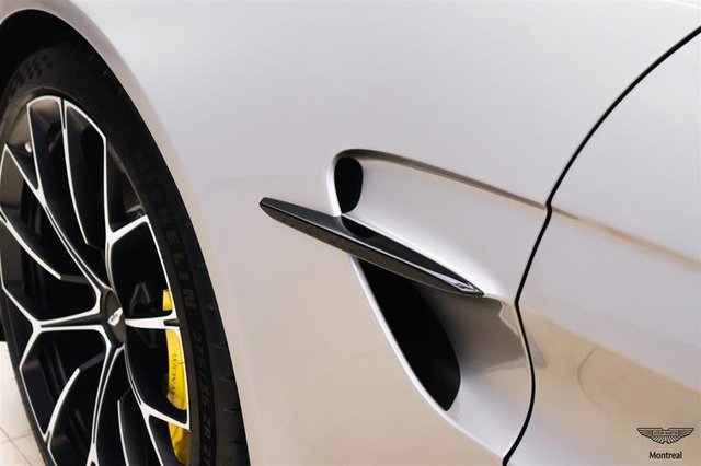 Aston Martin Vantage S Roadster 2026-3