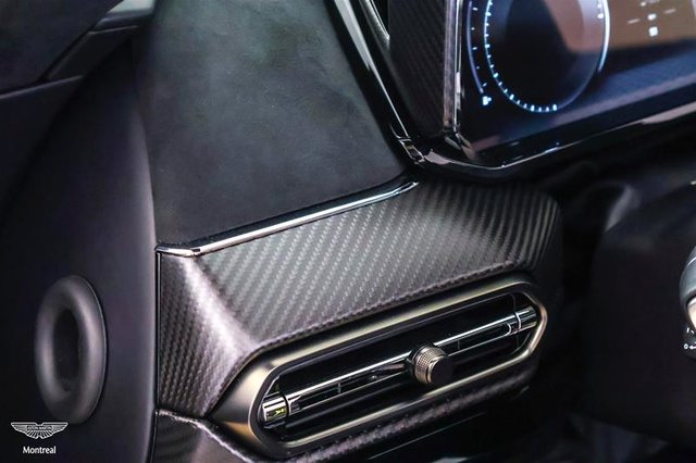 2026 Aston Martin Vantage S Roadster-6