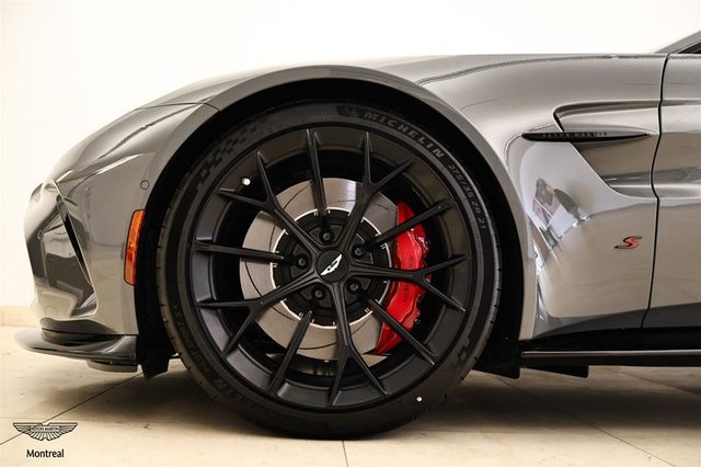 2026 Aston Martin Vantage S Roadster-7