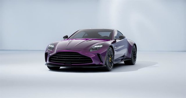 2026 Aston Martin Vantage S Coupe-1