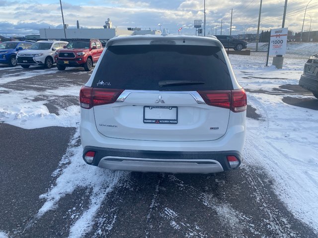 Mitsubishi Outlander EX 2020-4