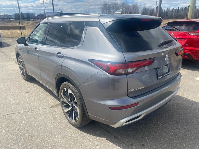 Mitsubishi Outlander GT PREMIUM 2022-3