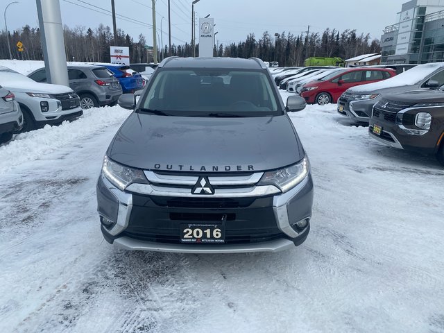 2024 Mitsubishi Outlander SE-1