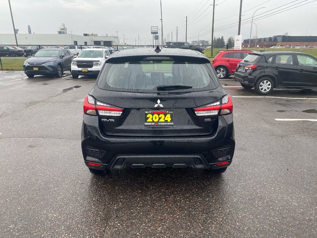 2024 Mitsubishi RVR ES 4X4-4
