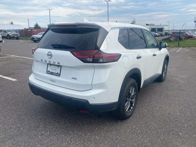 Nissan Rogue S 2025-3