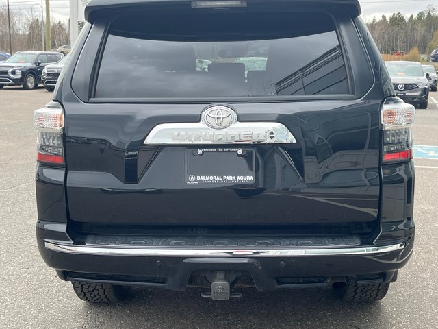 Toyota 4Runner  2021-5