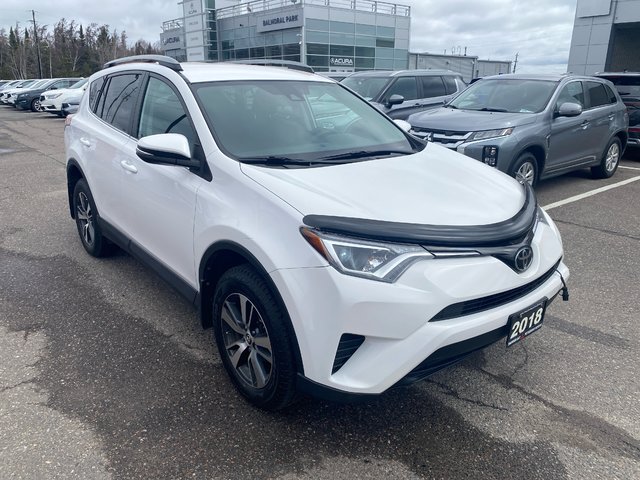 Toyota RAV4 LE 2018-2
