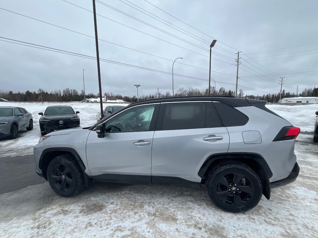 2021 Toyota RAV4 XSE Hybrid-3