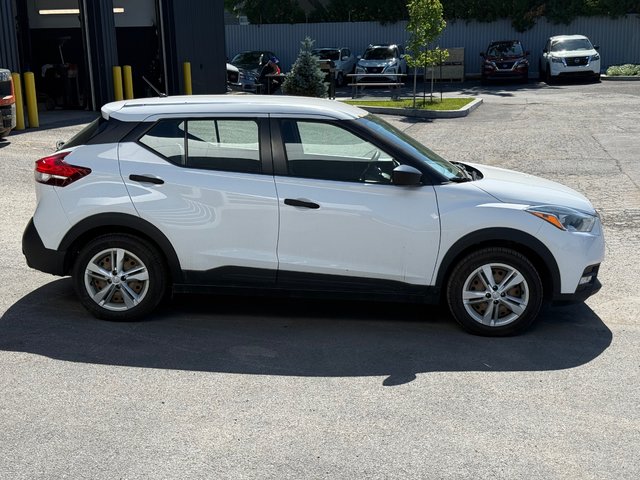 2019 Nissan Kicks S-3
