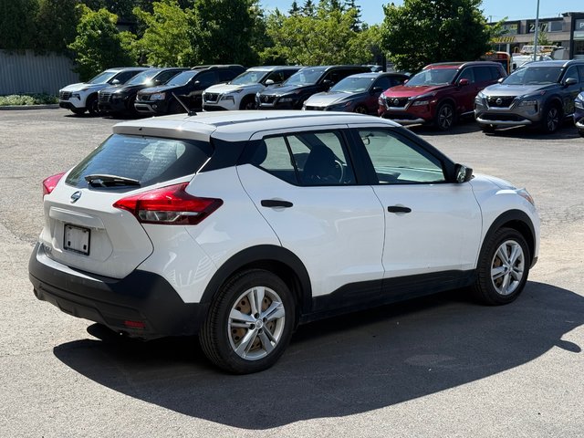 2019 Nissan Kicks S-4