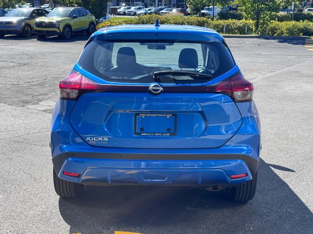 2022 Nissan Kicks S-5