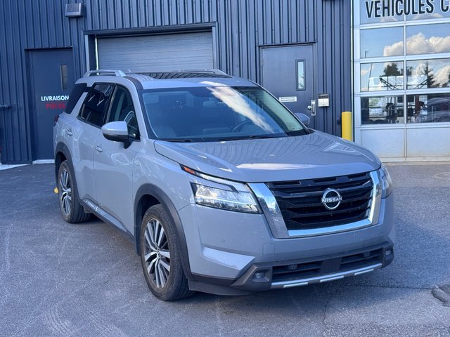 2022 Nissan Pathfinder PLATINUM AWD-2