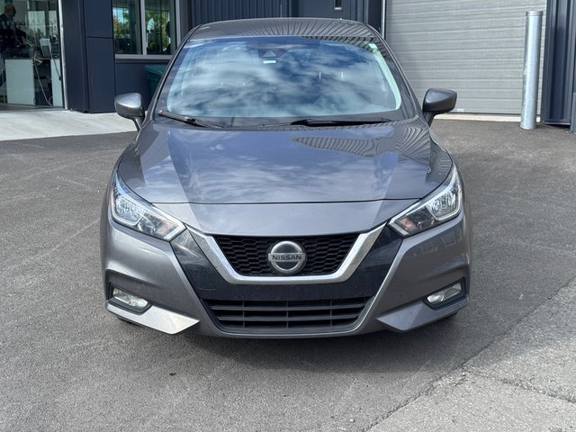 Nissan Versa S 2022-1