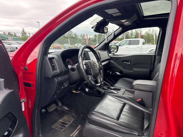 2022 Nissan Frontier Pro-4X Luxury 4X4-4