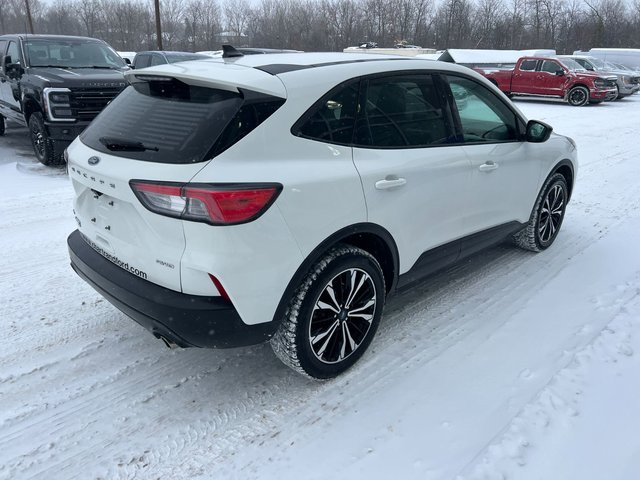 2021 Ford Escape SE-3