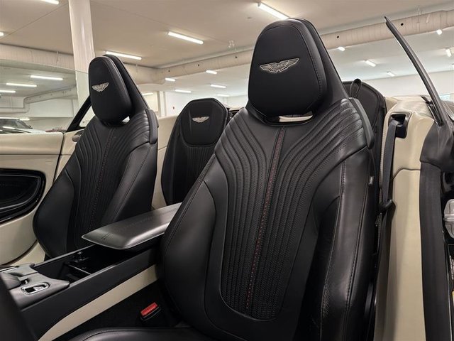 2019 Aston Martin DB11 V8 Volante-7