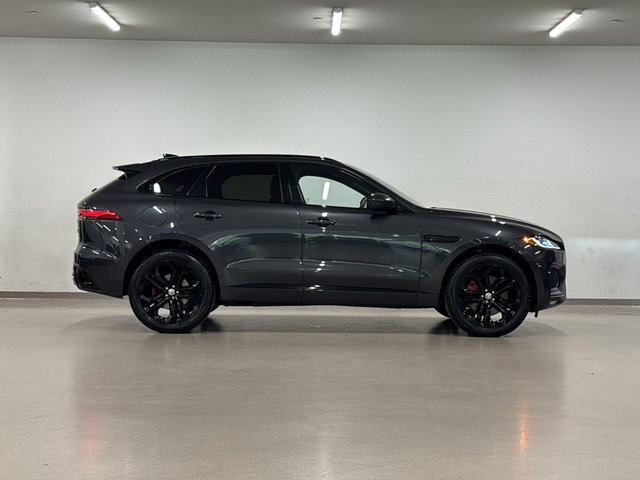 2023 Jaguar F-PACE P400 AWD R-Dynamic S-7