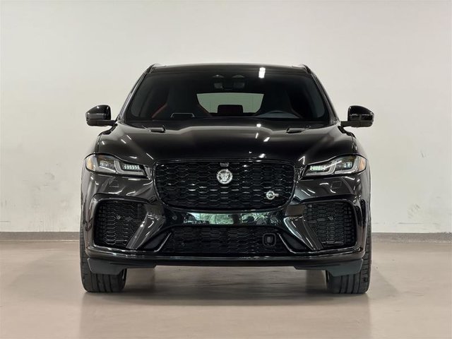 Jaguar F-PACE P 550 SVR 2024-1