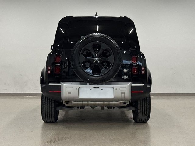2023 Land Rover Defender 110 P300 S-4