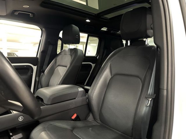 2023 Land Rover Defender 110 P300 S-7