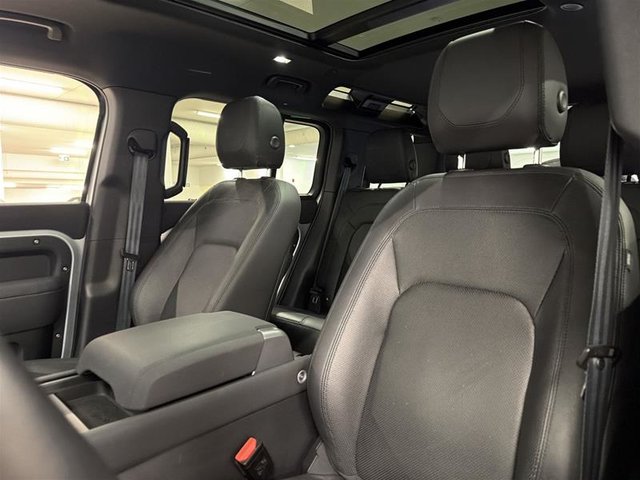 Land Rover Defender 110 P300 S (2) 2023-7