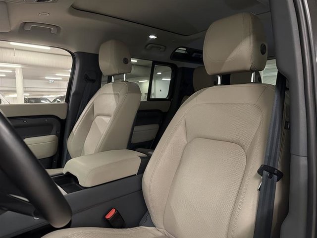 2023 Land Rover Defender 110 P300 S-7
