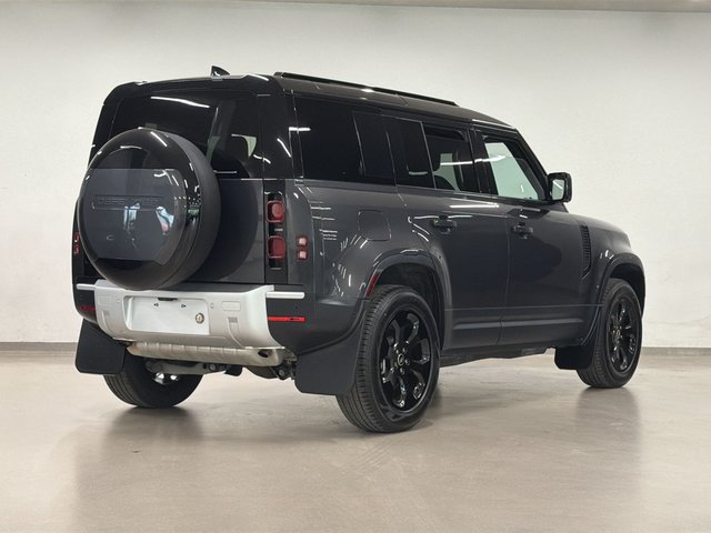 2025 Land Rover Defender 110 P300 S-7