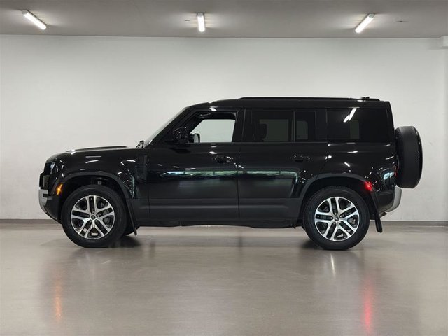 Land Rover Defender 110 P300 S 2025-3