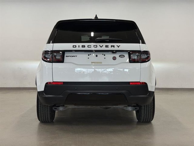 2023 Land Rover Discovery sport 247hp SE-4