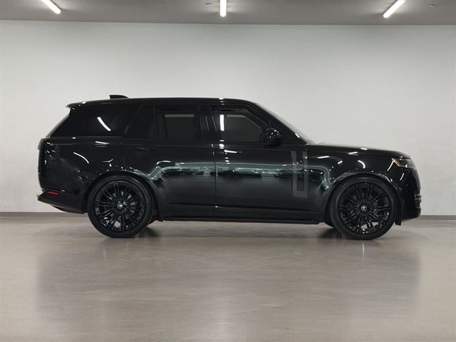 2024 Land Rover New Range Rover P400 SE SWB-2