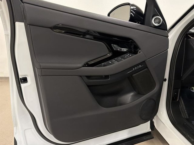 2024 Land Rover Range Rover Evoque P250 S-6