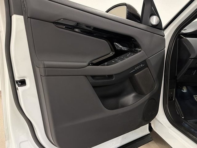 Land Rover Range Rover Evoque P250 Dynamic SE 2025-6