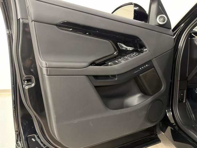 2026 Land Rover Range Rover Evoque P250 S *Ltd Avail*-6
