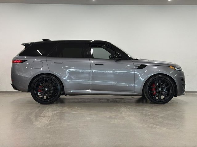 2024 Land Rover Range Rover Sport P400 Dynamic SE-2