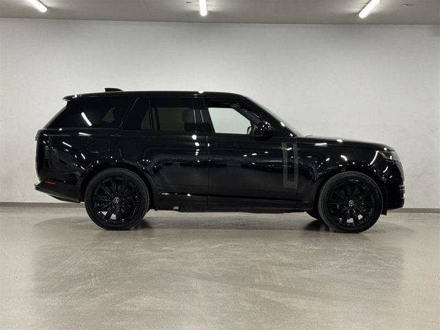 2025 Land Rover Range Rover P550e SE SWB-2