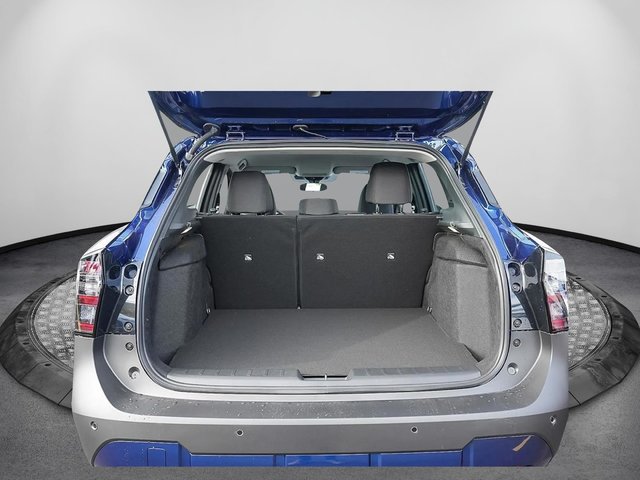 2025 Nissan Kicks S-6