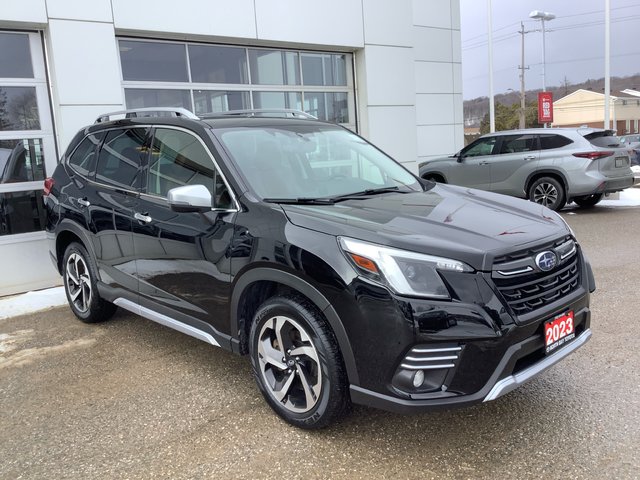 2023 Subaru FORESTER Premier-2