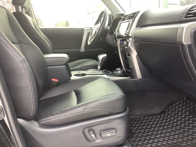 2023 Toyota 4 RUNNER-2