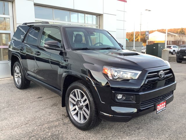 2022 Toyota 4RUNNER-0