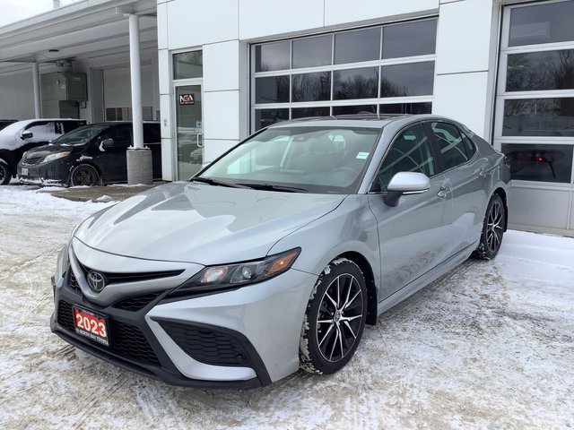 2023 Toyota CAMRY SE-1