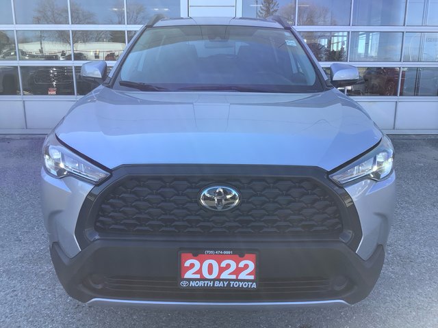 2022 Toyota COROLLA CROSS LE-2