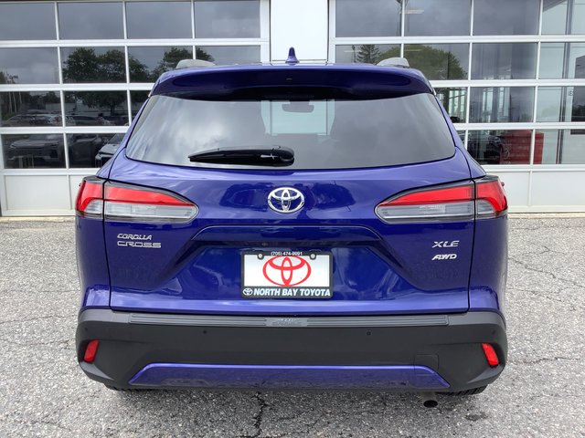 2022 Toyota COROLLA CROSS XLE-7