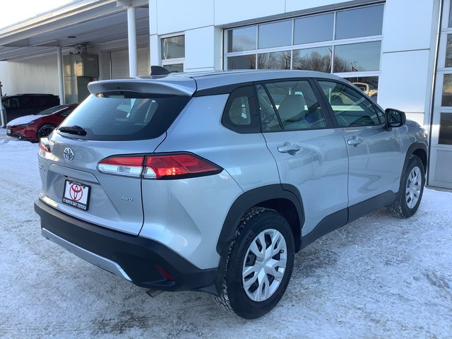 2023 Toyota COROLLA CROSS L-6