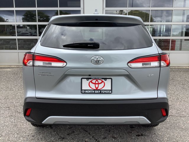 2023 Toyota COROLLA CROSS LE-7