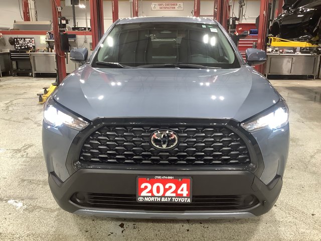 2024 Toyota COROLLA CROSS LE-3