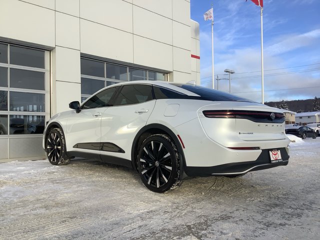 25 Toyota CROWN Platinum-6