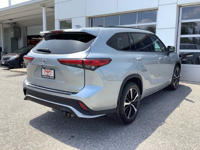 2022 Toyota HIGHLANDER XSE-4