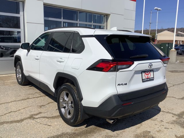 2022 Toyota RAV4 XLE AWD XLE-5