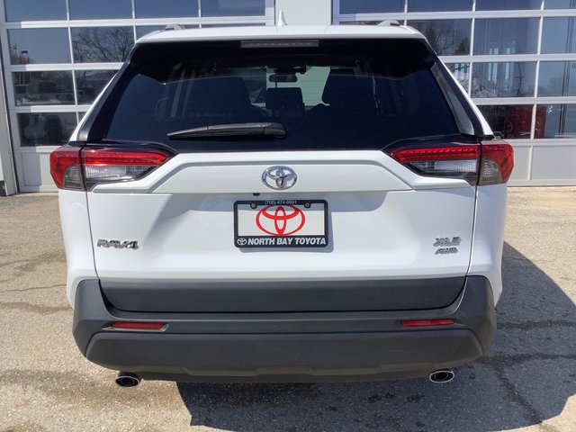 2022 Toyota RAV4 XLE AWD XLE-7